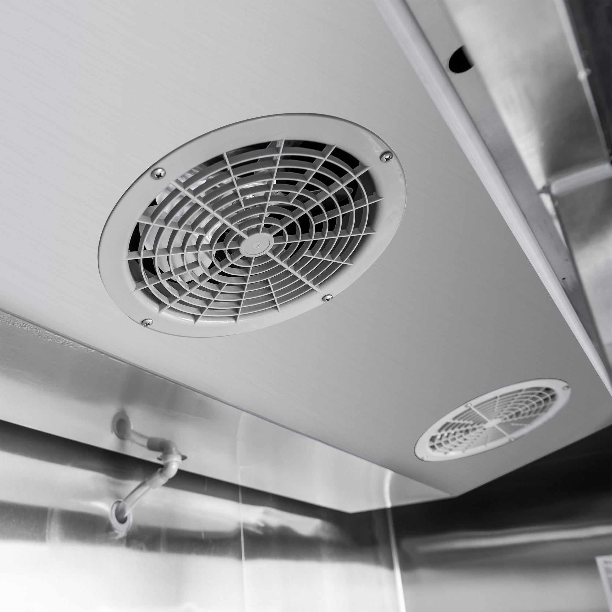 49 Cu Ft Commercial Glass Door Merchandiser 33-40°F ETL